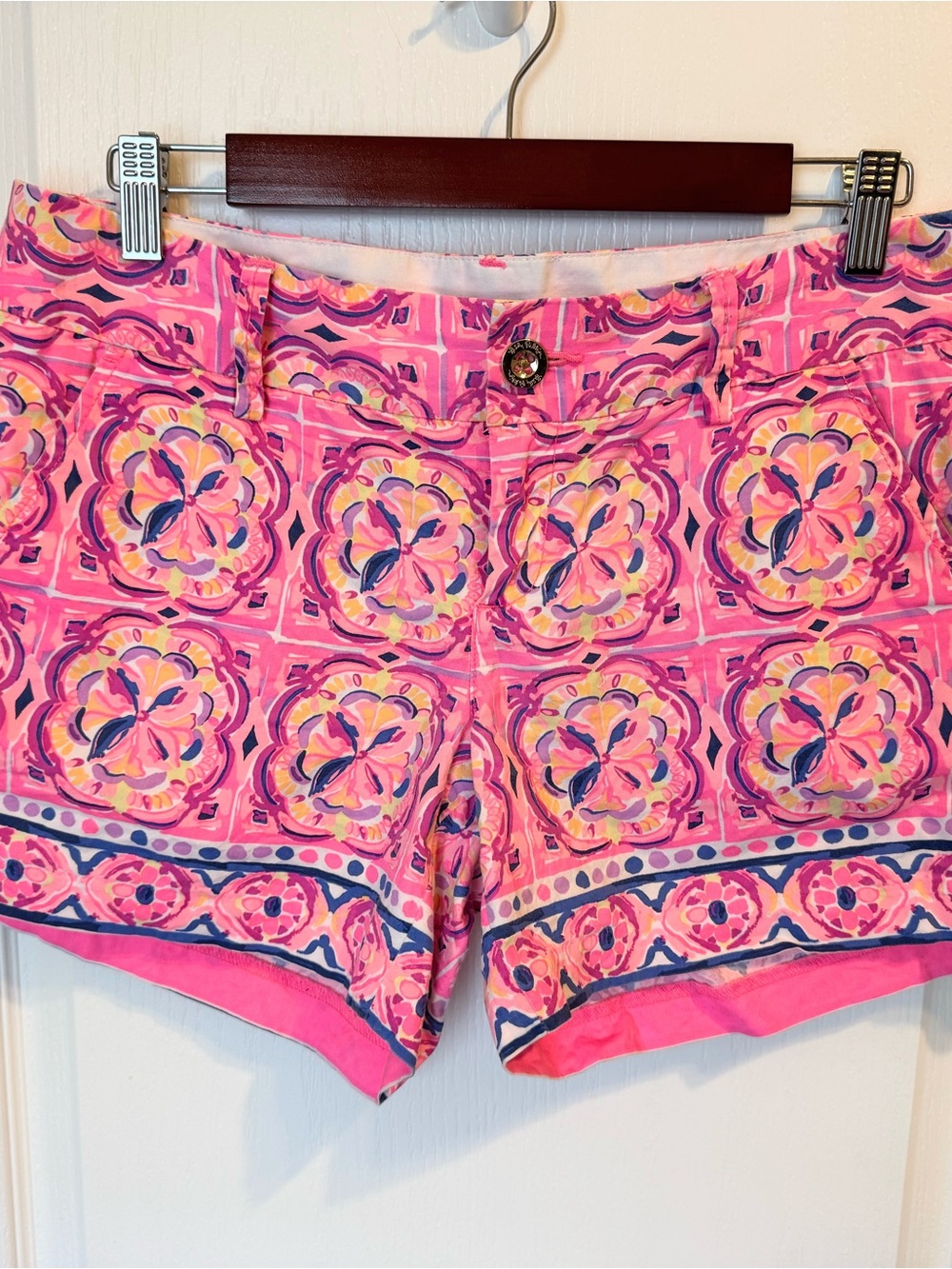 Lilly Pulitzer Pink Multi Tile-Print Jean Shorts